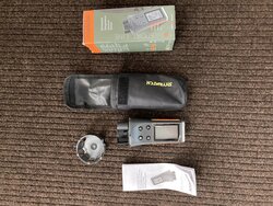 Skywatch Meteos Windmeter + beschermhoes * Demo-model *